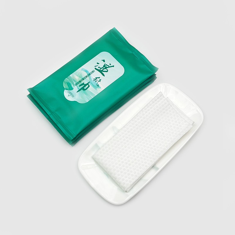 Wet Wipes Supplier - Makeup Removal Customized Logo Pattern on Disposable Wet Towels EDI Pure Water Direct Factory