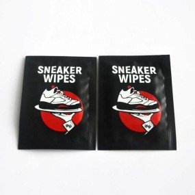 Sneaker Wipes Manufacturer - Custom Size Packaging 15*13cm Single Pack