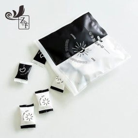 Makeup Remover Tablets Supplier - OEM Custom Size Tablets High Quality Mini Magic Makeup Remover Compressed Towel