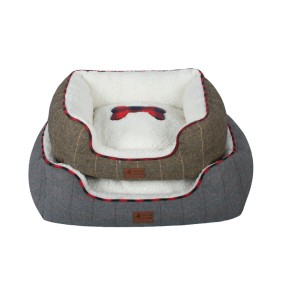 Dog Bed Manufacturer - Brown Grey Christmas