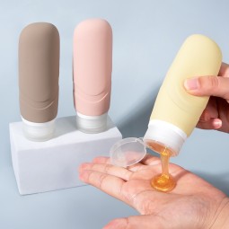 水瓶套装厂家-60/90ml洗发水化妆品