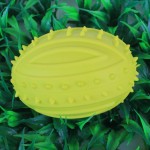 宠物橄榄球玩具生产商- TPR亮色发声