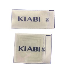 洗护标供应商-定制品牌印花缎用于服装