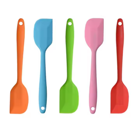 Silicone Dough Scraper Manufacturer - Baking Cake Butter Knife Non-stick
