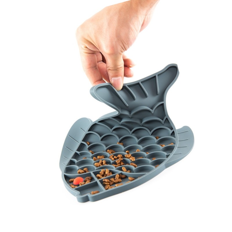 Dog Shampoo Brush Supplier - Pet Cleaning Hair Silicone Soap Dispenser