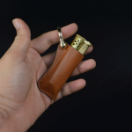 打火机盒供应商-手工定制LOGO皮革保护架