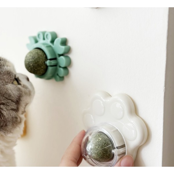 Catnip Wall Toy Manufacturer - Paw-Shaped Ball Licking Teeth Cleaning Interactive