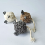 Pet Toy Factory - Short Plush Squeaky Mouse Shape Chewing