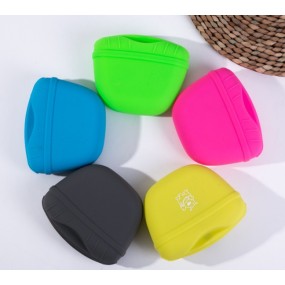 Pet Food Storage Bag Manufacturer - Silicone Feeding Pouch Outdoor Clip
