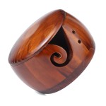 编织碗厂家-7x5.1英寸带盖雕刻孔木碗