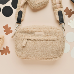 狗散步包厂家-热销免提带牵引绳项圈