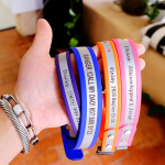 狗项圈厂家-哑光反光防水PVC雕刻