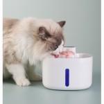 宠物饮水器厂家-热销2.6L智能自动过滤喷泉