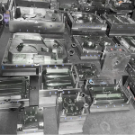 婴儿浴架模具生产商-创新定制设计