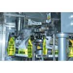 宠物食品厂家-批发大包装天然幼猫粮鸡肉鱼不同口味