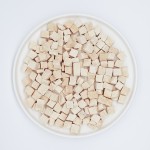 冻干零食厂家-冻干韩国流行鸡胸肉方块宠物食品