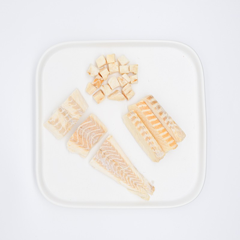 冻干鳕鱼厂家-批发价高营养美味宠物零食生产