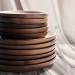 圆木碟厂家-黑胡桃木盘天然木服务托盘餐具