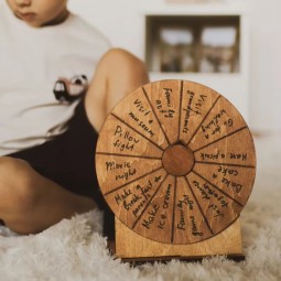 旋转轮游戏厂家-可定制木旋转轮个性化旋转游戏