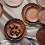 圆木碟厂家-黑胡桃木盘天然木服务托盘餐具