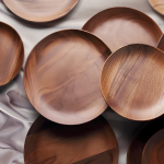 圆木碟厂家-黑胡桃木盘天然木服务托盘餐具