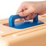 宠物旅行 carrier 厂家-塑料透气大空间