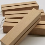 LED展示底座厂家-木制矩形灯座可调光彩色支架亚克力水晶