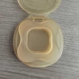 婴儿牙胶套装供应商-液体硅胶防尘盒