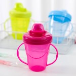 儿童饮水杯供应商-防漏水学习带把手