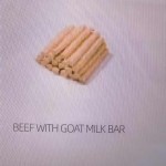 宠物食品生产商-酥脆棕色圆形维生素