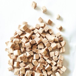 冻干鸡鸭厂家-切块高蛋白