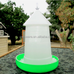 喂食器套装厂家-高品质塑料自动鸡喂食器饮水器套装无浪费套件