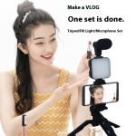 无线麦灯厂家-口袋补光灯配无线麦克风户外vlog