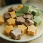 狗洁牙零食厂家-狗零食洁牙护理星形冻干狗饼干狗咬胶清洁