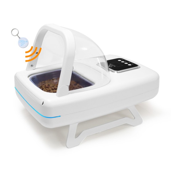 Smart Pet Feeder Factory - Chip Recognition Controlled