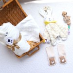 婴儿礼盒供应商-厂家批发动物柔软毯子沐浴礼品套装