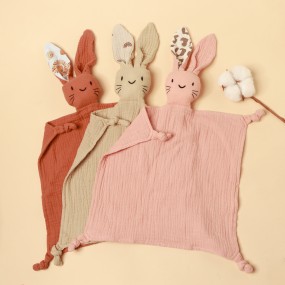 棉纱安抚巾供应商-棉纱睡眠娃娃毛巾围嘴