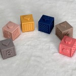 堆叠玩具生产厂家-彩色教育硅胶积木