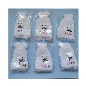 女婴帽厂家-纯白针织儿童帽配耳罩冬季幼儿无檐帽