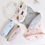 婴儿围嘴供应商-柔软硅胶纽扣防水