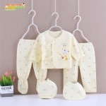 婴儿礼品套装供应商-最优价格100%棉个性化7件套新生儿