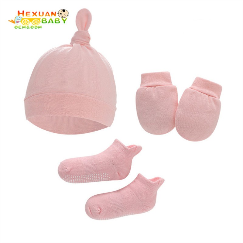 婴儿套装厂家-弹性柔软帽子和围巾套装给新父母礼品
