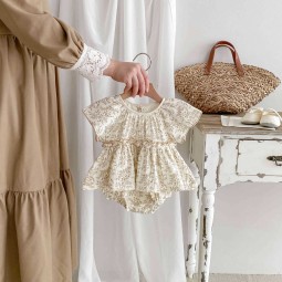 婴儿连体衣厂家-花卉夏季小飞袖连体裙新生儿