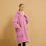 女士睡衣工厂-定制冬季保暖柔软针织配口袋前标带帽