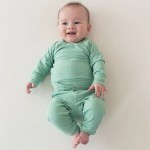 幼儿服装套装工厂-批发定制Logo休闲柔软2件套竹纤维透气