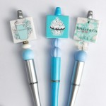 安抚奶嘴链供应商-DIY婴儿产品圣诞铃铛柔软硅胶防掉落珠