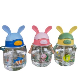 喂养围兜厂家-丹麦超柔软防污长袖PU用餐给婴儿