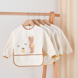 婴儿围兜供应商-代工硅胶配按扣闭合可定制按扣闭合