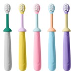 婴儿牙刷厂家-可爱卡通鸭硅胶给儿童2-12岁软毛