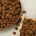 宠物干粮工厂-定制代工贴牌热销多口味猫狗